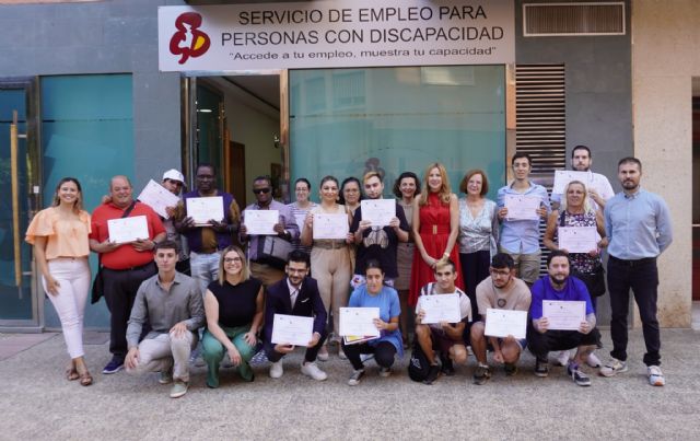 25 personas con discapacidad mejoran sus opciones de empleo tras completar un itinerario de inserción laboral - 1, Foto 1