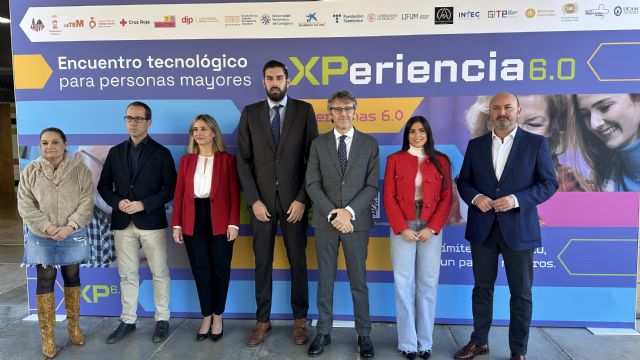 El primer encuentro tecnológico para mayores de la Región reunirá a unas mil personas - 1, Foto 1