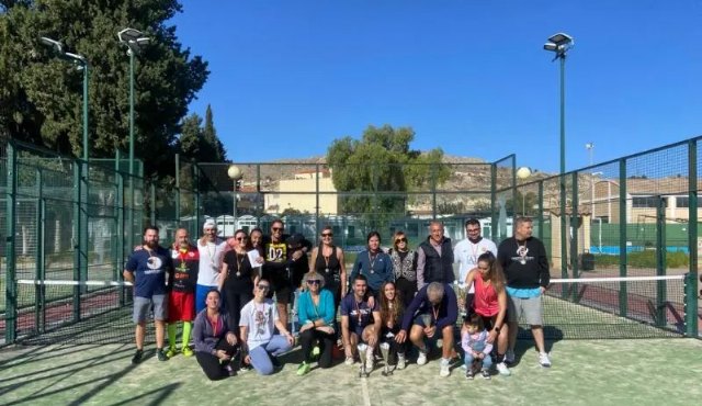 Torneo de pádel mixto 25-N - 1, Foto 1