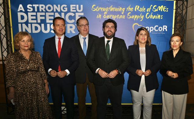 López Miras anuncia la creación de un Programa de Aceleración Comercial para facilitar la entrada de las pymes y startups de la Región en el mercado europeo de defensa - 1, Foto 1