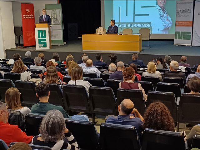 El consejero de Salud inaugura el I Congreso de la Fundación Never Surrender - 2, Foto 2