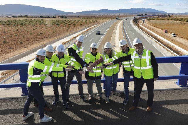 Cemex y Grupo Aljema Relosa, éxito de colaboración en el suministro de hormigón en la autovía A-33 - 1, Foto 1