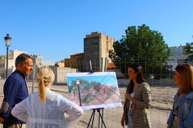 La construcción del Parque del Espejico dotará al barrio de la Virgen de las Huertas de una nueva zona verde de 4.000 metros cuadrados - 2, Foto 2