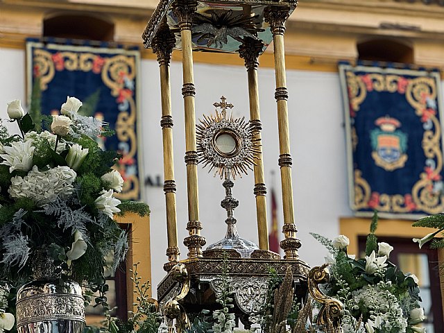 Emoción y devoción en la multitudinaria procesión del Corpus Christi en Archena - 2, Foto 2