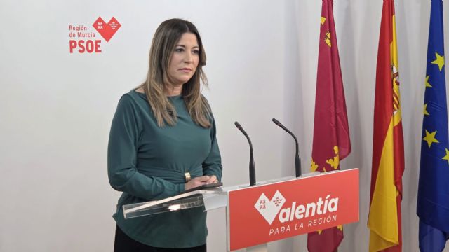 'Se consuma la infamia': El PSOE denuncia que López Miras pone al frente de Salud a la máxima responsable del SMS durante la trama de las prótesis 'Se consuma la infamia': El PSOE denuncia que López Miras pone al frente de Salud a la máxima responsable del SMS durante la trama de las prótesis