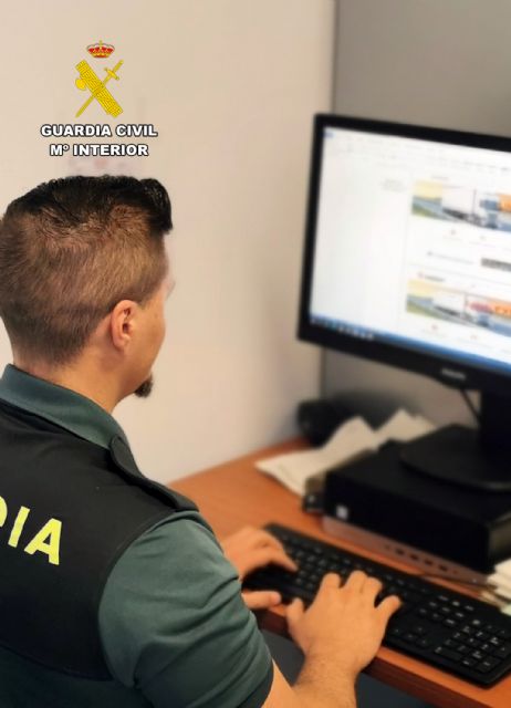 La Guardia Civil desmantela un grupo delictivo que estafaba mediante vishing - 2, Foto 2