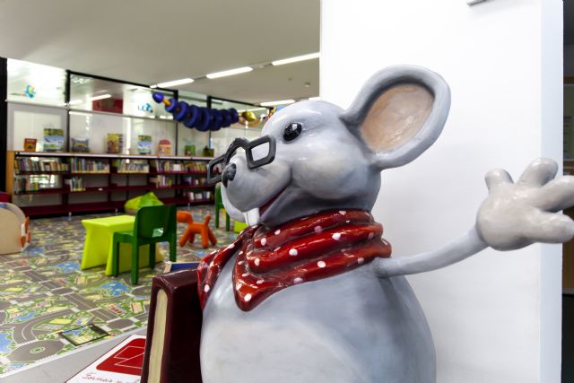 'Soplan vientos de diversión' en la Biblioteca Regional para niños y adolescentes - 1, Foto 1