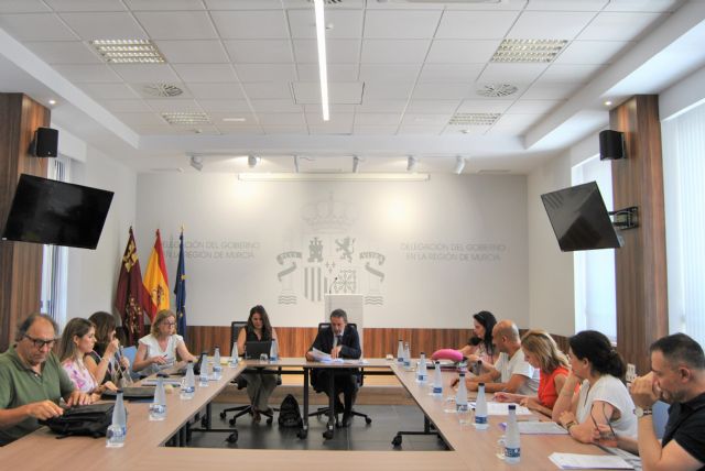 El Programa de Fomento de Empleo Agrario recibe 32 memorias de los ayuntamientos para la contratación de trabajadores de zonas rurales deprimidas de la Región de Murcia - 2, Foto 2