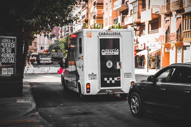 Lorca: Mientras que Ballesta apuesta por una Unidad de Caballería, el Partido Socialista consiguió en dos años ampliar la plantilla de Policía Local en cerca de 200 agentes - 1, Foto 1