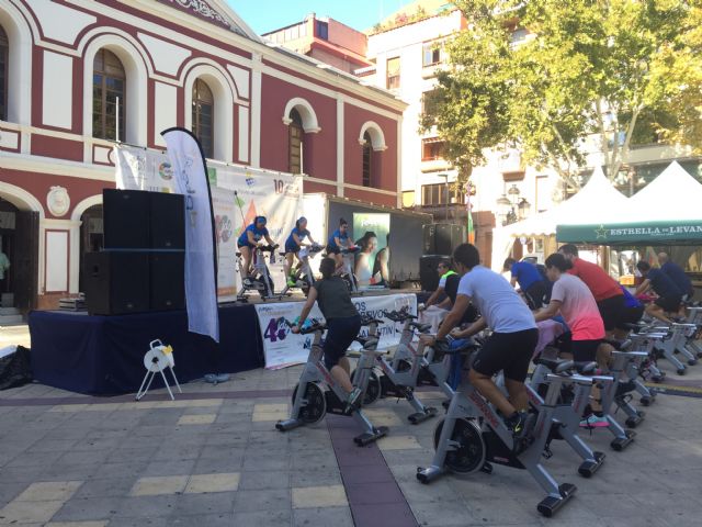 La Plaza de Calderón se convierte en un gimnasio al aire libre con el Fitness Day de los Juegos del Guadalentín - 1, Foto 1