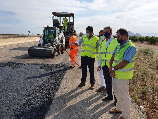 Mejoran la seguridad de la autovía del Mar Menor con la renovación del firme - 1, Foto 1