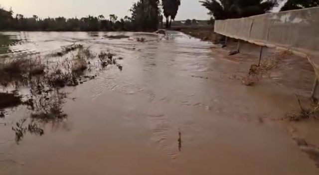 VOX presenta una denuncia por los vertidos a la dársena del puerto de Lo Pagán - 1, Foto 1