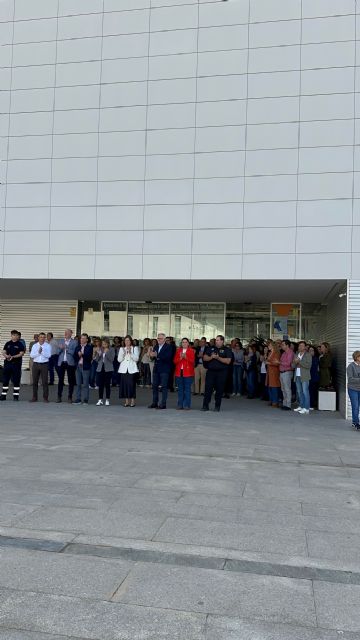 Minuto de silencio en Torre Pacheco por las víctimas de las inundaciones - 2, Foto 2