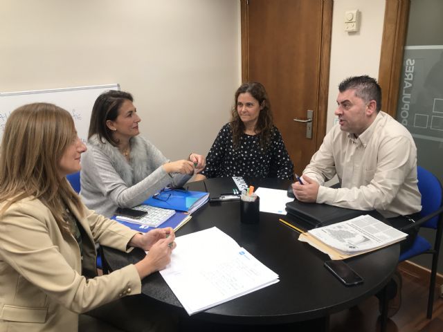 Las diputadas nacionales del PP, Isabel Borrego y Ascensión Carreño mantienen una reunión con la Asociación Unificada de Guardias Civiles - 1, Foto 1