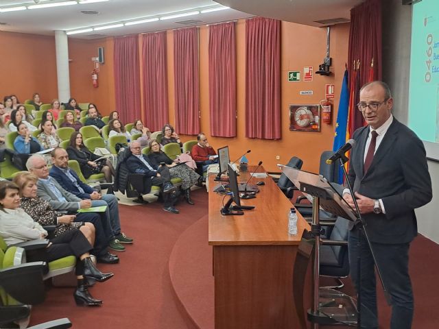 El CEIP Joaquín Carrión de San Javier recibe el premio Gil Sáez Pacheco a las buenas prácticas en atención a la diversidad - 1, Foto 1