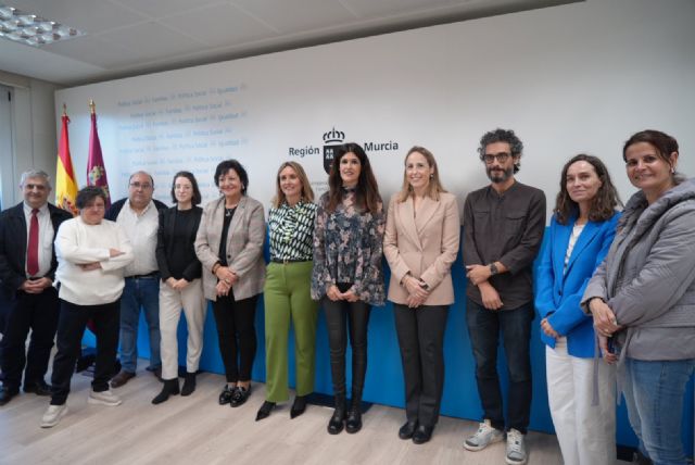 Los 'Premios Discapacidad' reconocen a la jumillana Eva López, al presidente de Plena Inclusión y a El Corte Inglés - 1, Foto 1