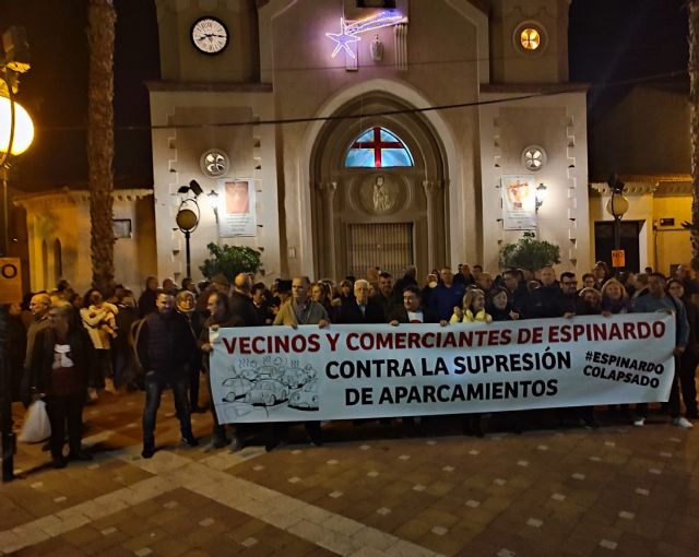 Cientos de vecinos salen a la calle en contra de las obras del Plan de Movilidad bajo el lema Espinardo vale más que un minuto - 3, Foto 3