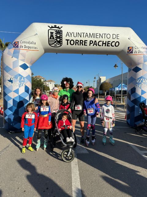 Diversión, originalidad y alegría esta mañana en Torre Pacheco en la “San Silvestre 2023” - 3, Foto 3