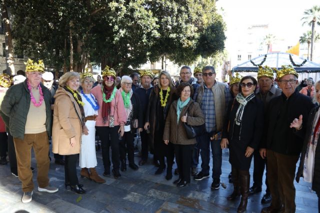 Más de 300 mayores adelantan la celebración del Fin de Año en Cartagena - 1, Foto 1