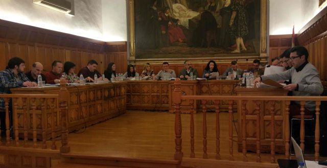 El Pleno pide que la Oficina Liquidadora retome su actividad en el Ayuntamiento de Caravaca - 1, Foto 1