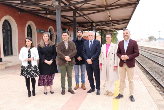 El PP reivindica ante el Gobierno de España una parada del AVE en la estación de ferrocarril Balsicas-Mar Menor - 1, Foto 1