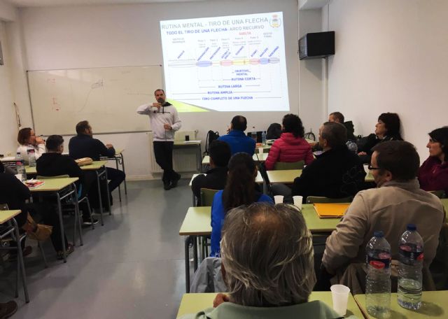 Las Torres de Cotillas acoge un curso de especialista psicología aplicada al tiro con arco - 2, Foto 2