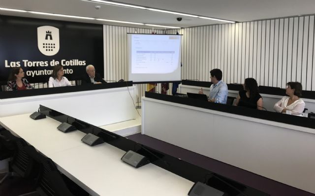 El Ayuntamiento torreño rinde cuentas sobre el proceso de los presupuestos participativos - 1, Foto 1