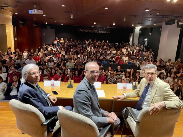 43.600 escolares han conocido este curso el valor de la Justicia por la colaboración entre la Comunidad, TSJ y CGPJ - 1, Foto 1