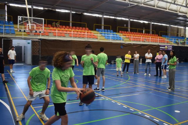 Cerca de 700 escolares de Secundaria participan en los X Encuentros Deportivos Cerca de 700 escolares de Secundaria participan en los X Encuentros Deportivos