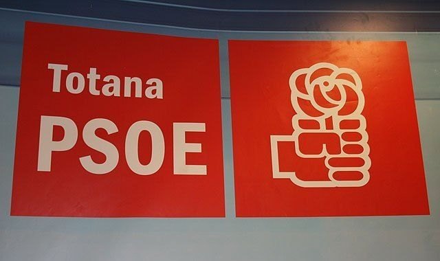 Los socialistas de Totana celebran que el Gobierno de la Nación garantice la aportación hídrica a la Región de Murcia hasta la finalización del año hidrológico - 1, Foto 1