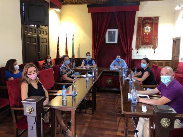 Reunión entre el Ayuntamiento y los centros educativos públicos del municipio - 1, Foto 1