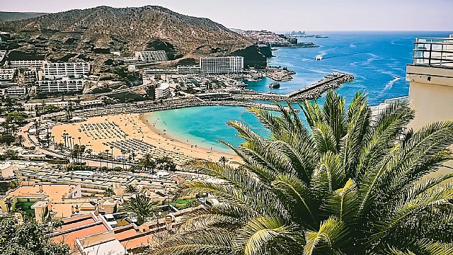 De ‘plantar’ una sombrilla a usar jabón en la playa: evita estas multas en verano - 1, Foto 1