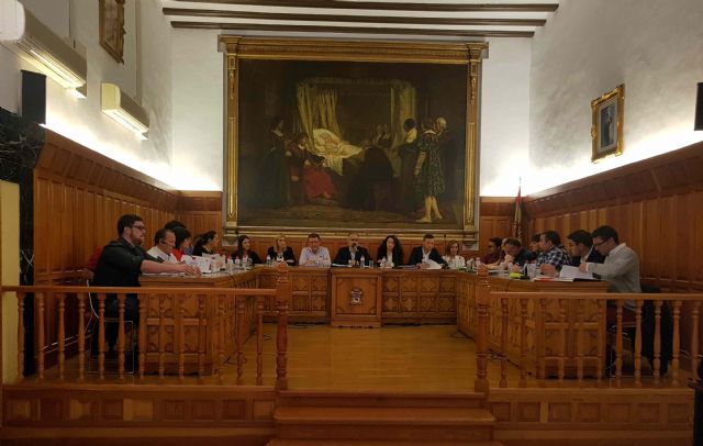 El Pleno aprueba una ordenanza para velar por la conservación y uso sostenible de las Fuentes del Marqués - 1, Foto 1