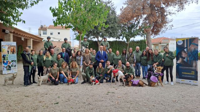 La Comunidad convoca ayudas para que 7.000 trabajadores puedan mejorar su formación en sectores estratégicos - 1, Foto 1