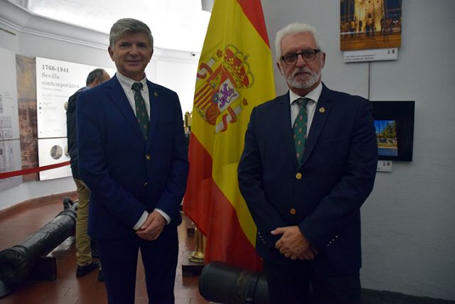 Inauguración de la exposición “Objetivo la Armada” en la emblemática Torre del Oro - 4, Foto 4