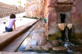 Más riegos en los jardines y ampliación del horario de las fuentes durante las olas de calor en Lorca