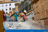 Comienzan los trabajos de intervencin en la escalinata de acceso al atrio de la antigua Colegial de San Patricio