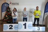 Los ganadores de la San Silvestre recogen sus trofeos