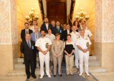 La Asamblea estrecha lazos con las Fuerzas Armadas