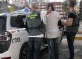 La Guardia Civil detiene en Puerto de Mazarrn a un experimentado delincuente buscado por la justicia