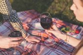 Guía de vinos murcianos para conquistar a tu pareja