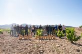 La DOP Jumilla reúne a todas sus bodegas en el tercer capítulo de la campaña diálogos de arte & vino