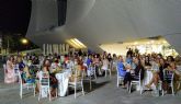 Las blancas celebran su tradicional cena de verano