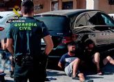 La Guardia Civil detiene a tres experimentados delincuentes por varios robos en comercios de Abarán