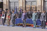 El presidente del Ateneo de Triana Carlos Valera Real invitado a la recepcin de la Polica Nacional en la Plaza de San Francisco