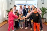 El equipo de ftbol sala Jimbee Cartagena apadrina el proyecto 'Icue' de la Consejera de Educacin para prevenir el abandono escolar