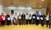 Firman convenios de colaboracin con las AMPAS de los colegios e institutos para la realizacin de actividades y programas en beneficio de la comunidad educativa