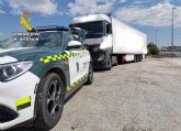 La Guardia Civil investiga a un camionero por embestir de forma premeditada al turismo que le preceda