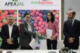 Empresa firma un acuerdo con el Gobierno del estado mexicano de Jalisco para impulsar el intercambio de experiencias en reas como la tecnologa aplicada o la produccin agrcola