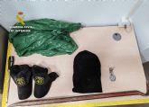 La Guardia Civil detiene a un experimentado delincuente, sorprendido mientras robaba en un domicilio de Albudeite